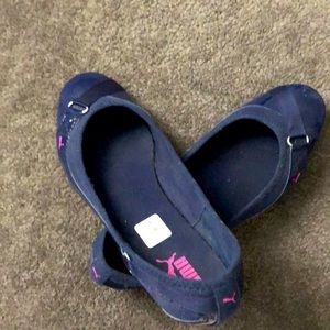 Puma blue flats EUC - look new